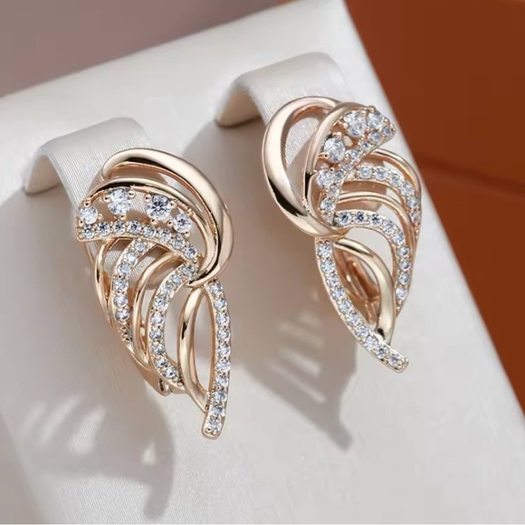 Luxury Full Zircon Vintage Texture Drop Earrings 585 - Picture 1 of 6